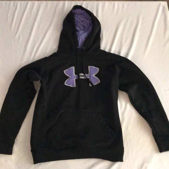 Under Armour Tops - Women’s Under Armour hoodie